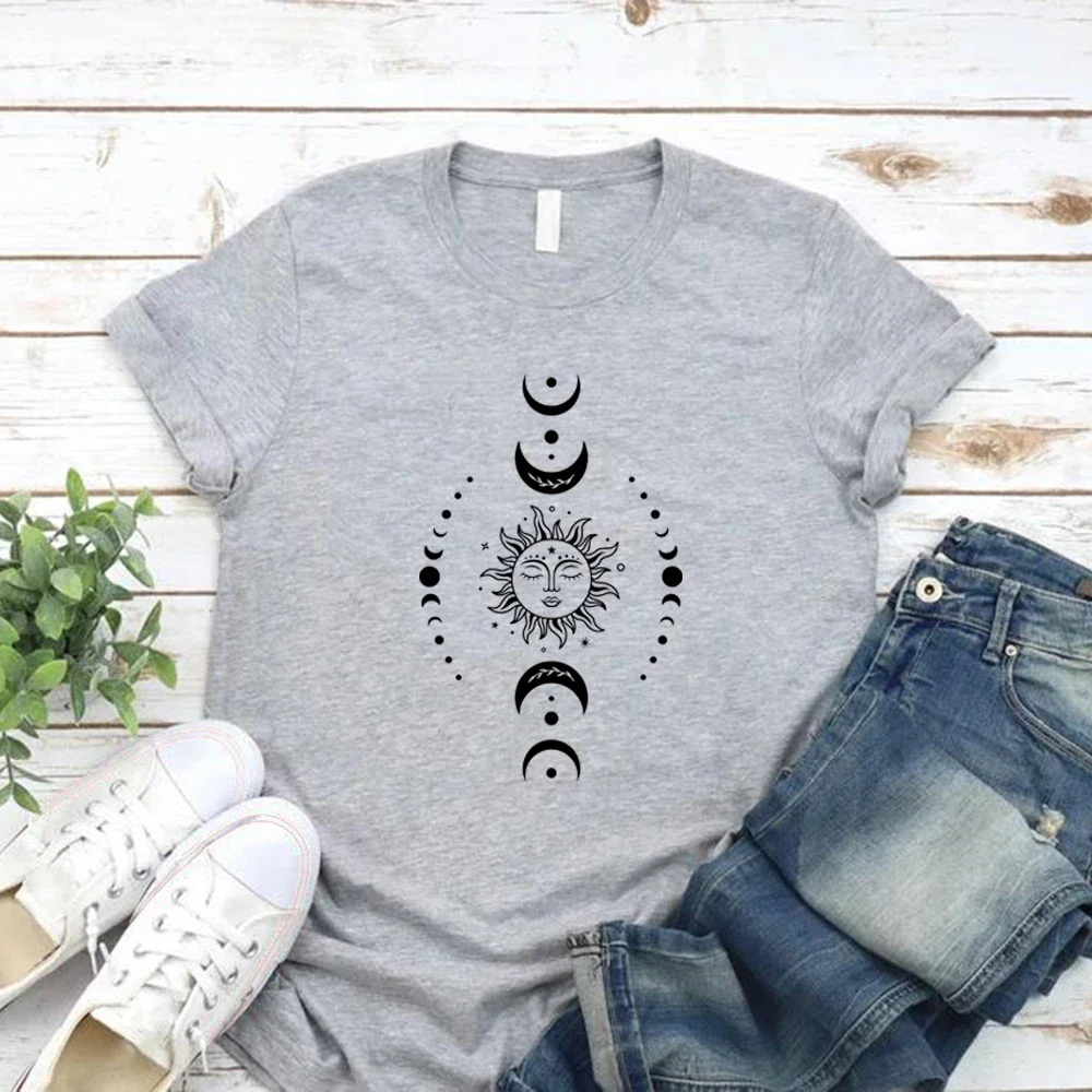 Camiseta Feminina Nova Coleção - Anime Merchandise Shop avaliação e preço